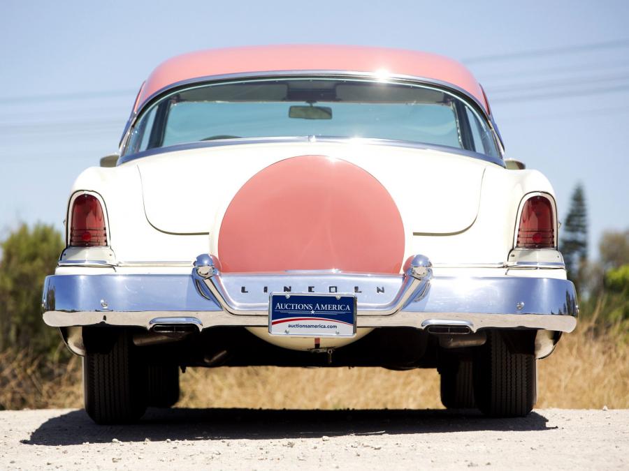  Lincoln Capri Special Custom Hardtop Coupe 1955 года  (фото 14 из 14)